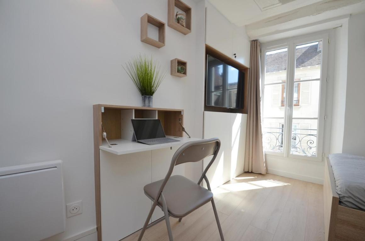 Le Petit France - Hyper Centre De Fontainebleau - Proche Insead Apartment Luaran gambar